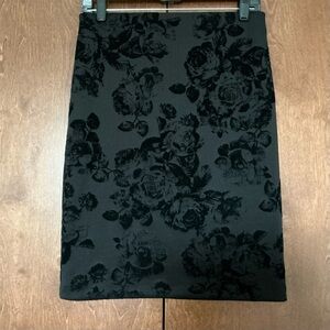 Joseph Ribkoff Black Floral Pencil Skirt Velvet Burnout Sexy Party Siren Glam 8